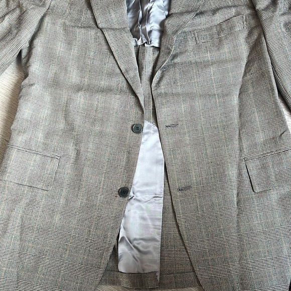 J. Press Custom glenplaid Grey Suit 42R 36X34 - Picture 2 of 10